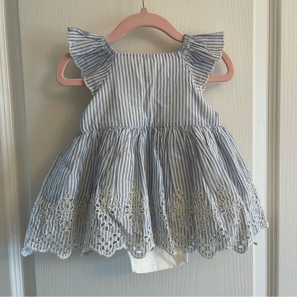 NEW Baby Gap Baby Girls Eyelet Sundress with Bloomer - Picture 4 of 7